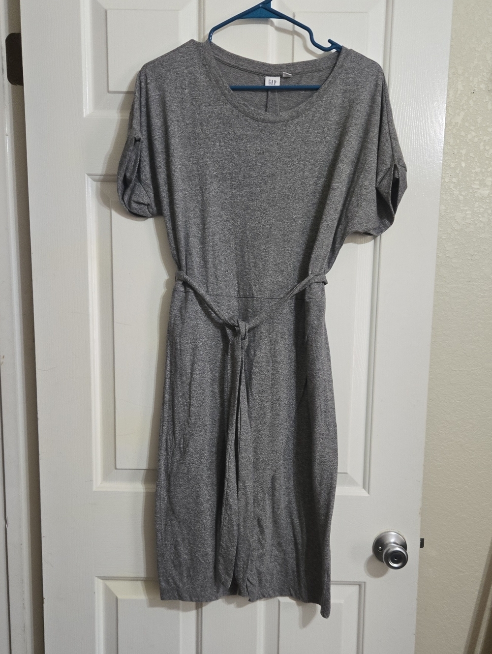 GAP Gray Short-Sleeve Tie-Waist Midi Dress